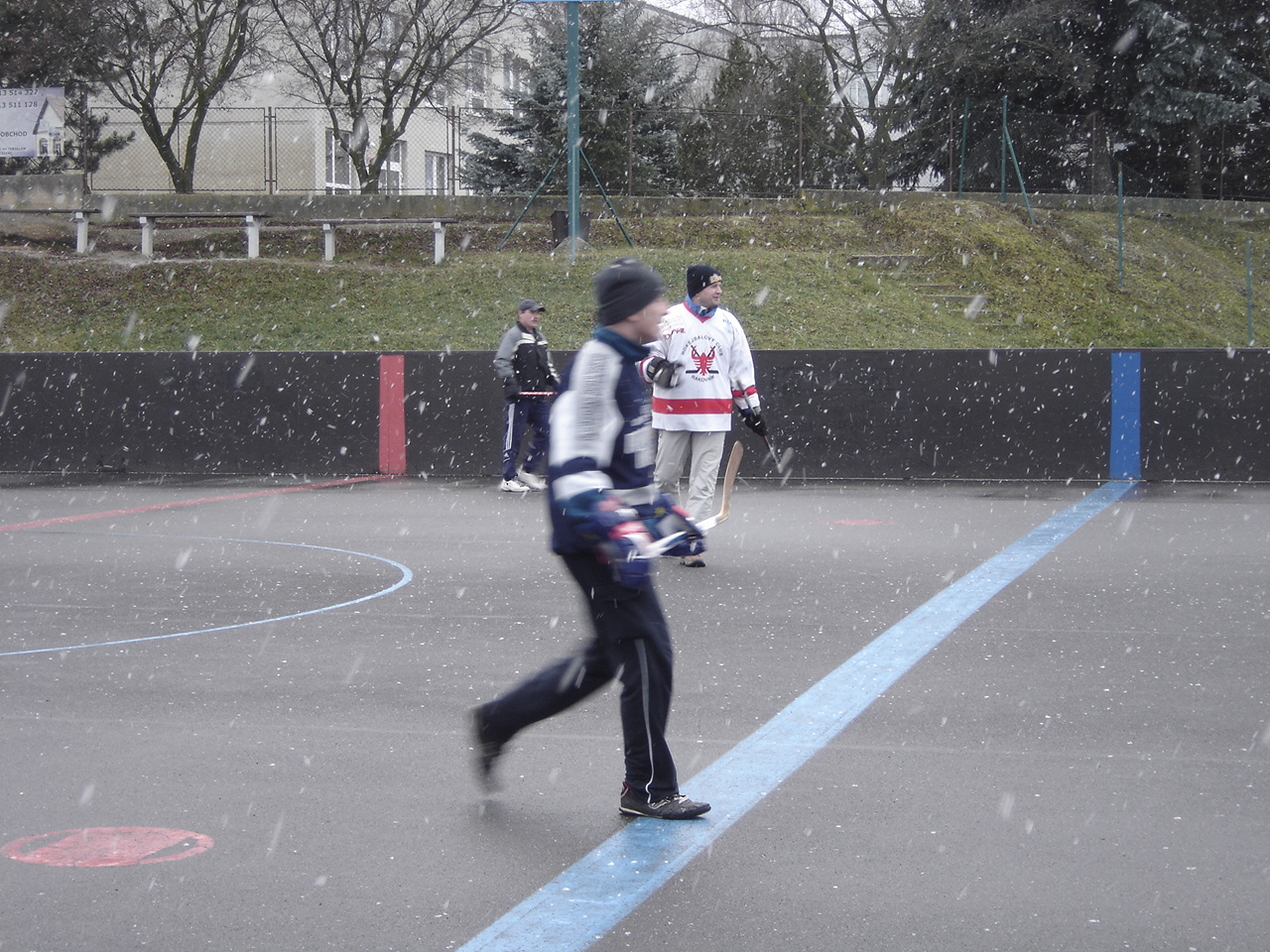 hokejbal novorocni utkani2008 020.jpg